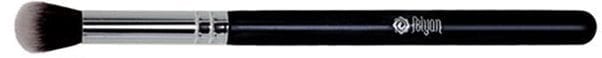 concealer-brush-e1503571016154.jpg